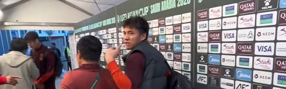 九游-带病作战零封泰国！李昊赛后婉拒采访：生病了，发烧