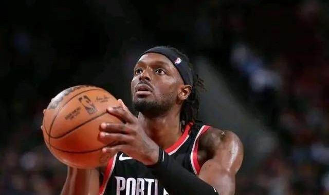 【观察】冠军拼图已就位 开拓者突破瓶颈只差利拉德